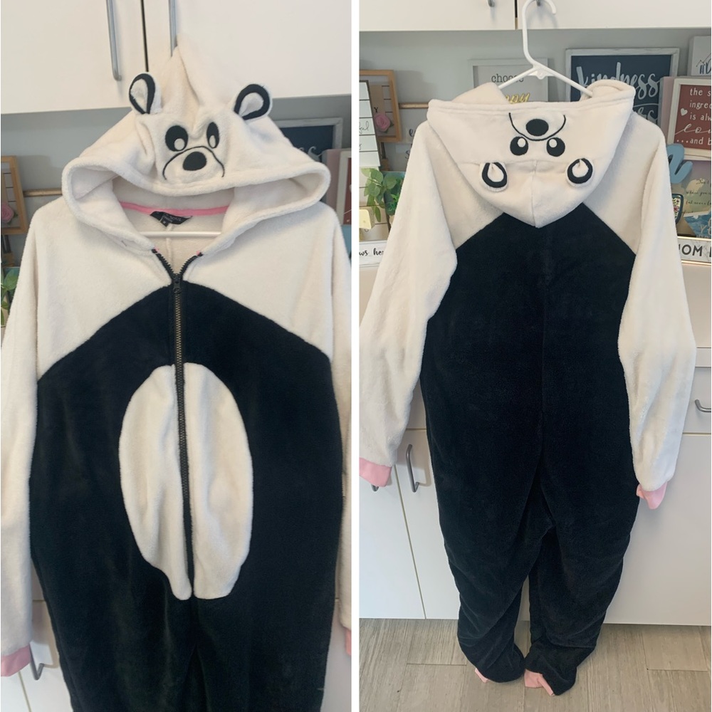 Cute little Panda Costume/PJs